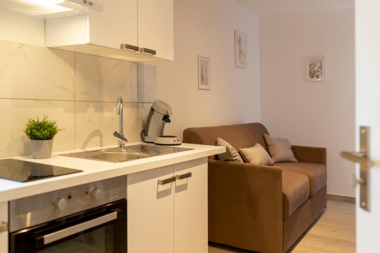 Loc Trotteur Le Fleur Des Champs F2 Cosy, Gare Sncf De Lourdes Apartment Exterior photo