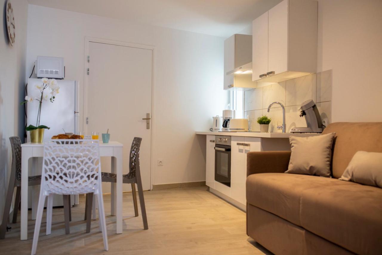 Loc Trotteur Le Fleur Des Champs F2 Cosy, Gare Sncf De Lourdes Apartment Exterior photo